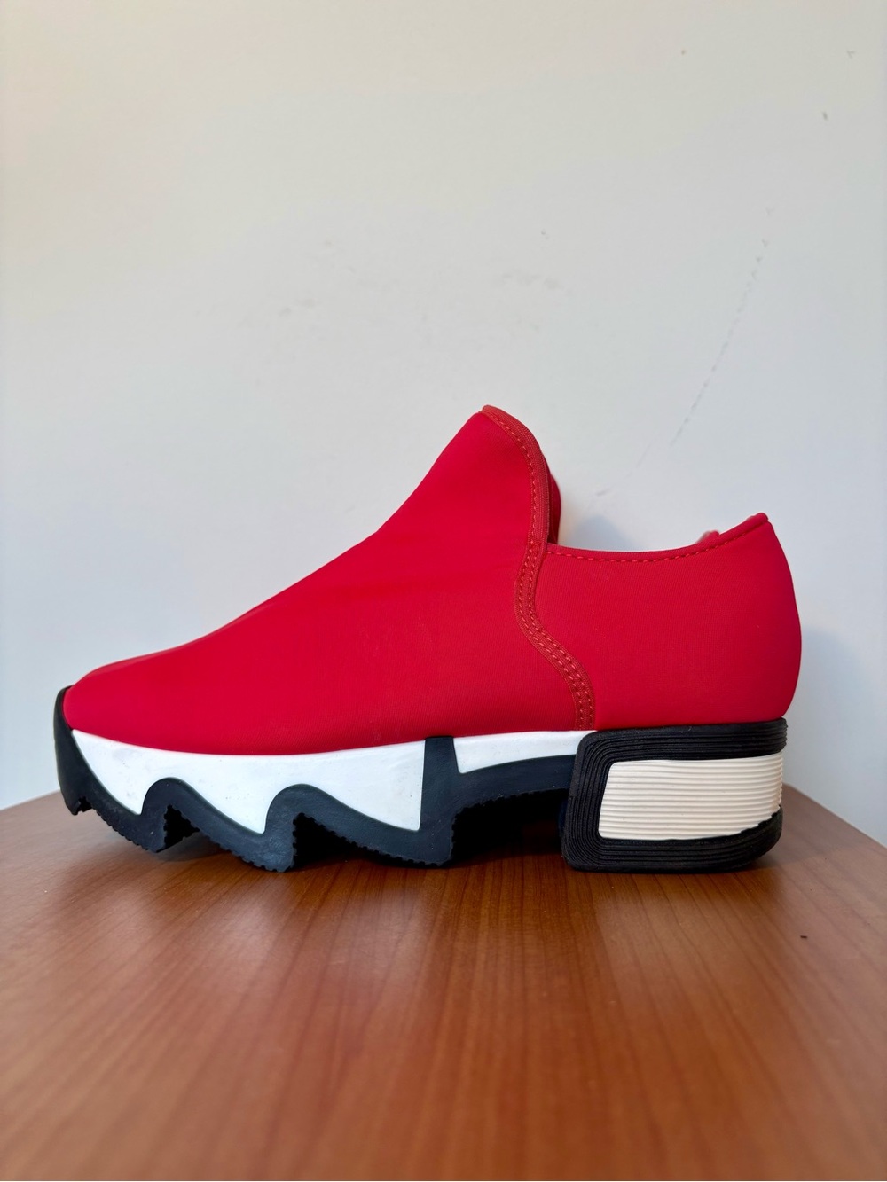 iRi WES I Red Low Top Neoprene Sneakers